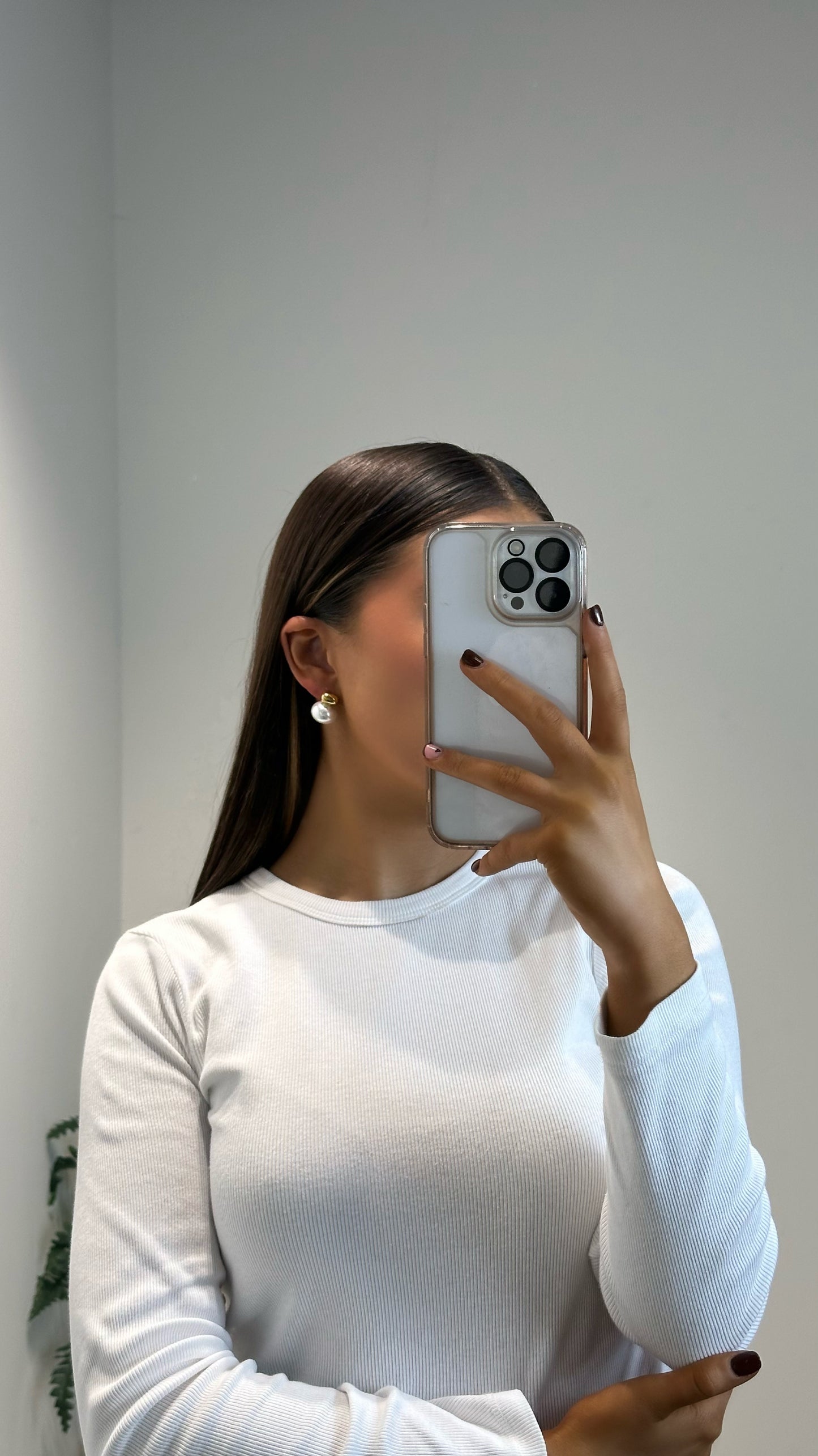 Taylor- Gold & Pearl Stud