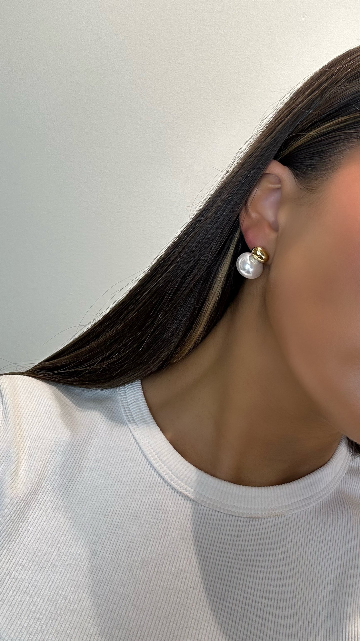 Taylor- Gold & Pearl Stud