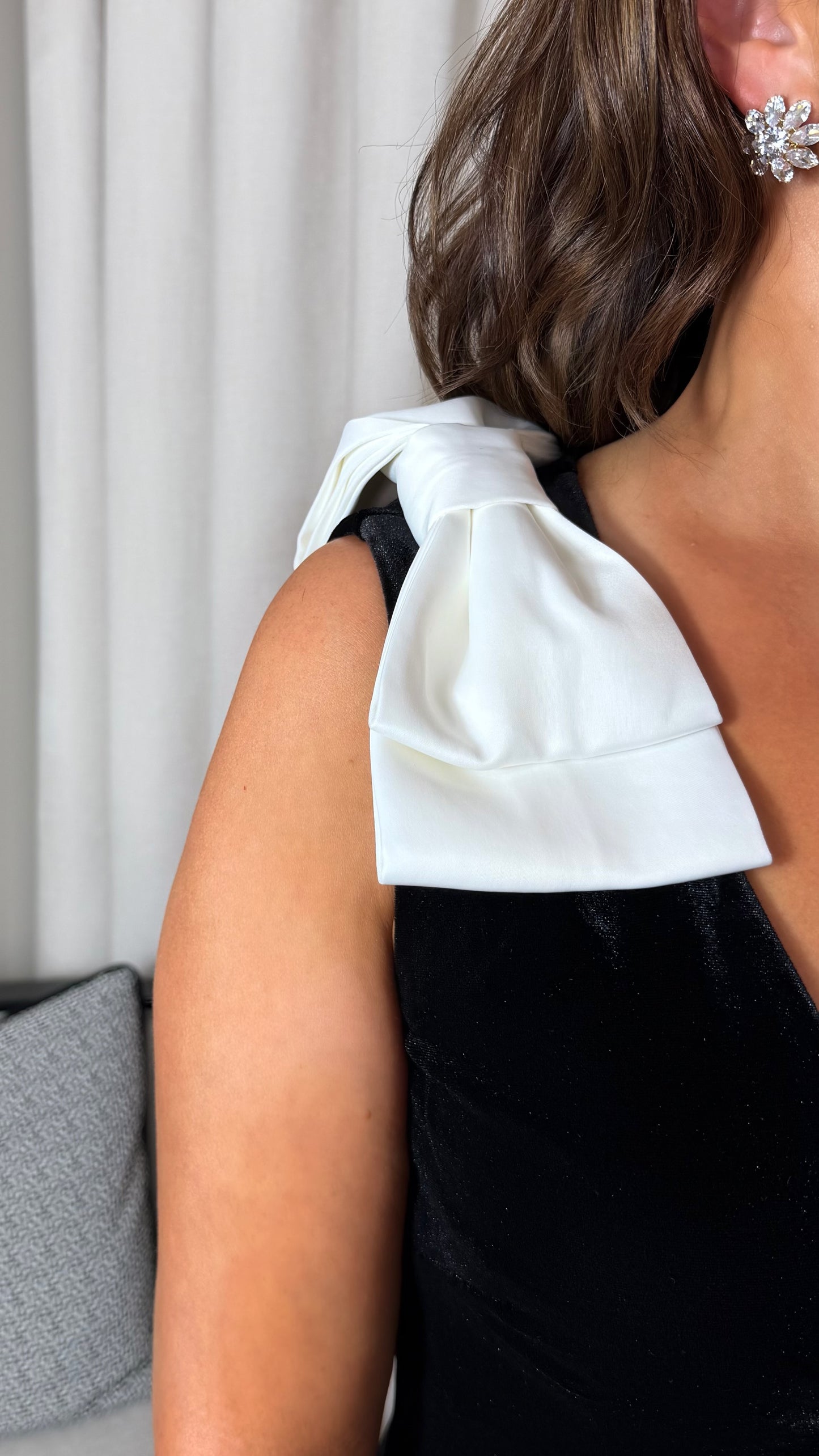 Joan Velvet Bow Shoulder Long Dress- Black Ivory