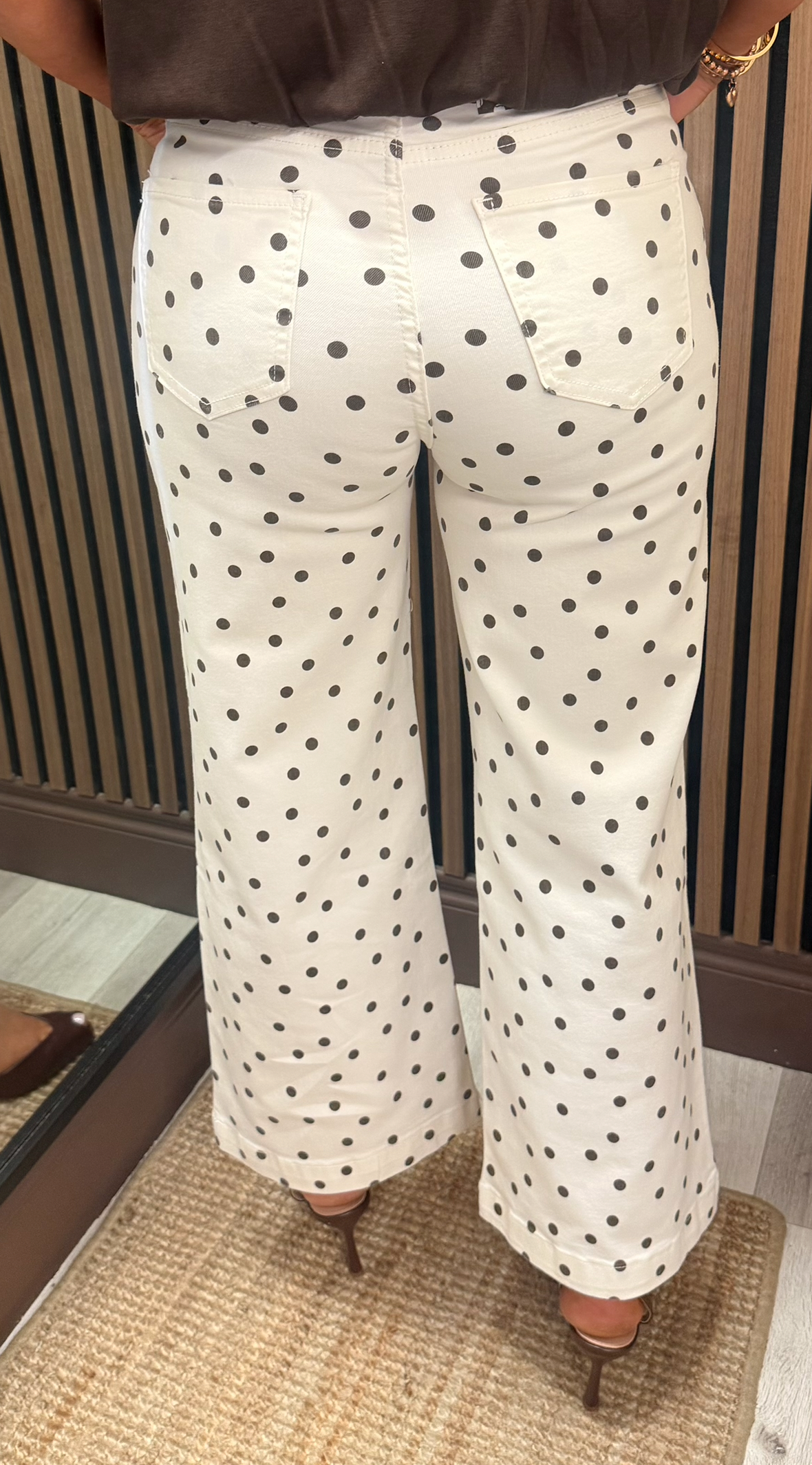 Polly Polka Dot Wide-Leg Cropped Jeans – Cream/Brown