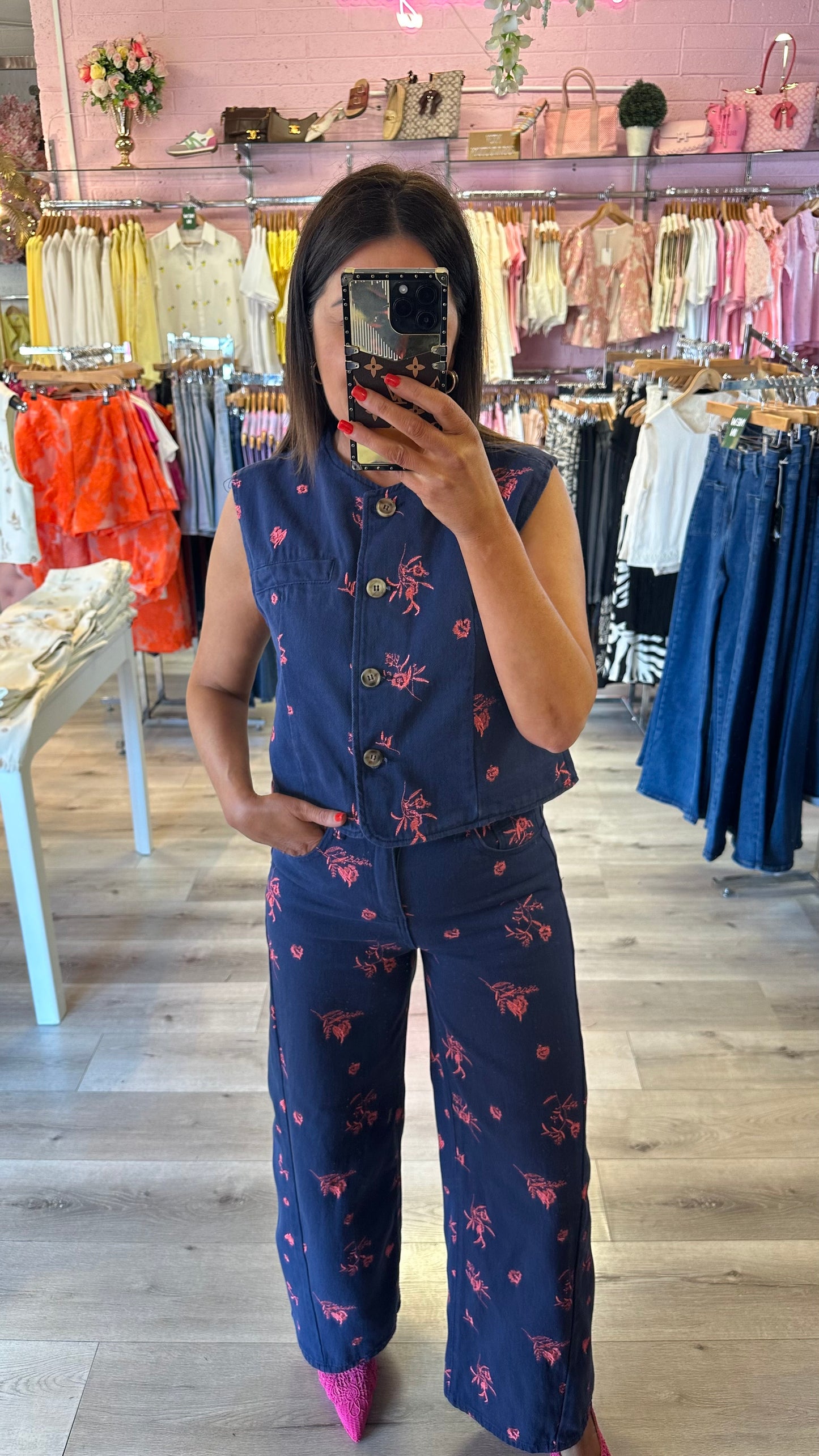 Navy & Pink Wide-leg Jeans