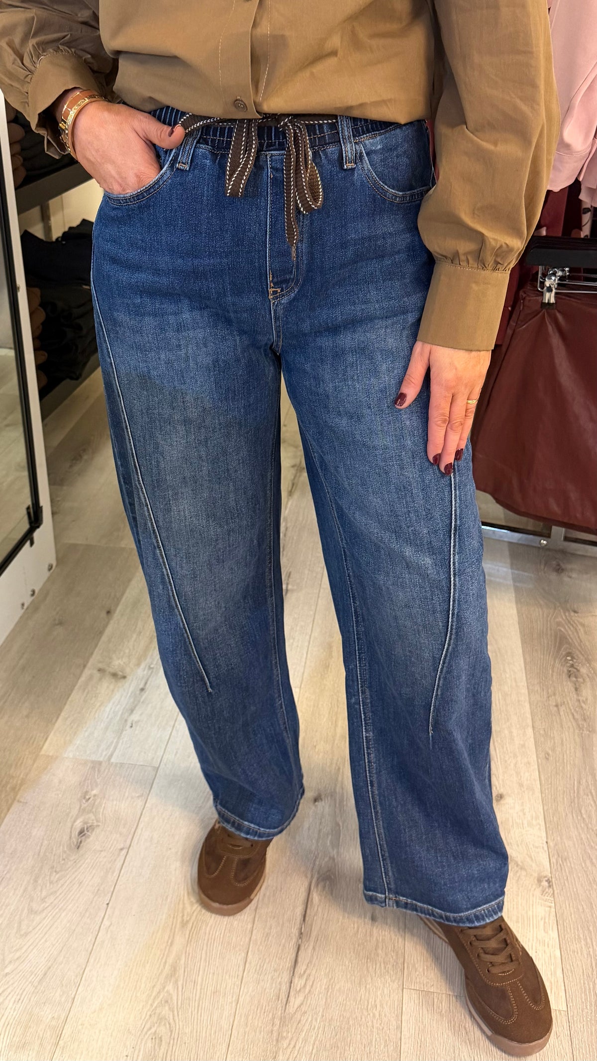 Dark Denim Barrel Jogger Jeans