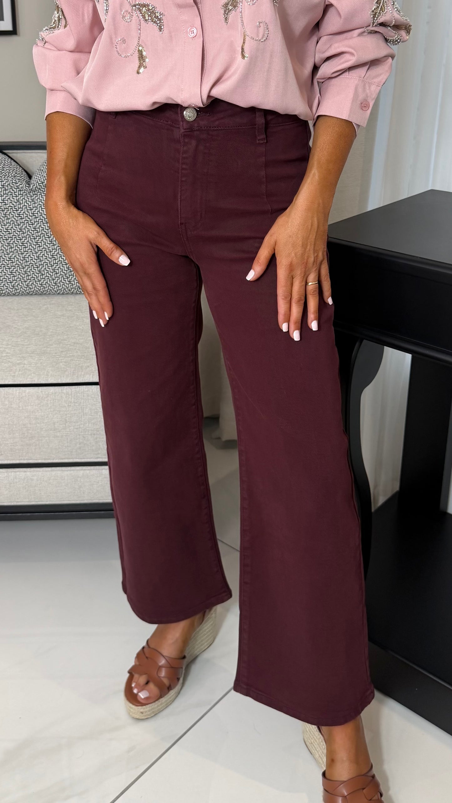 Erin Burgundy Wide-Leg Cropped Jeans