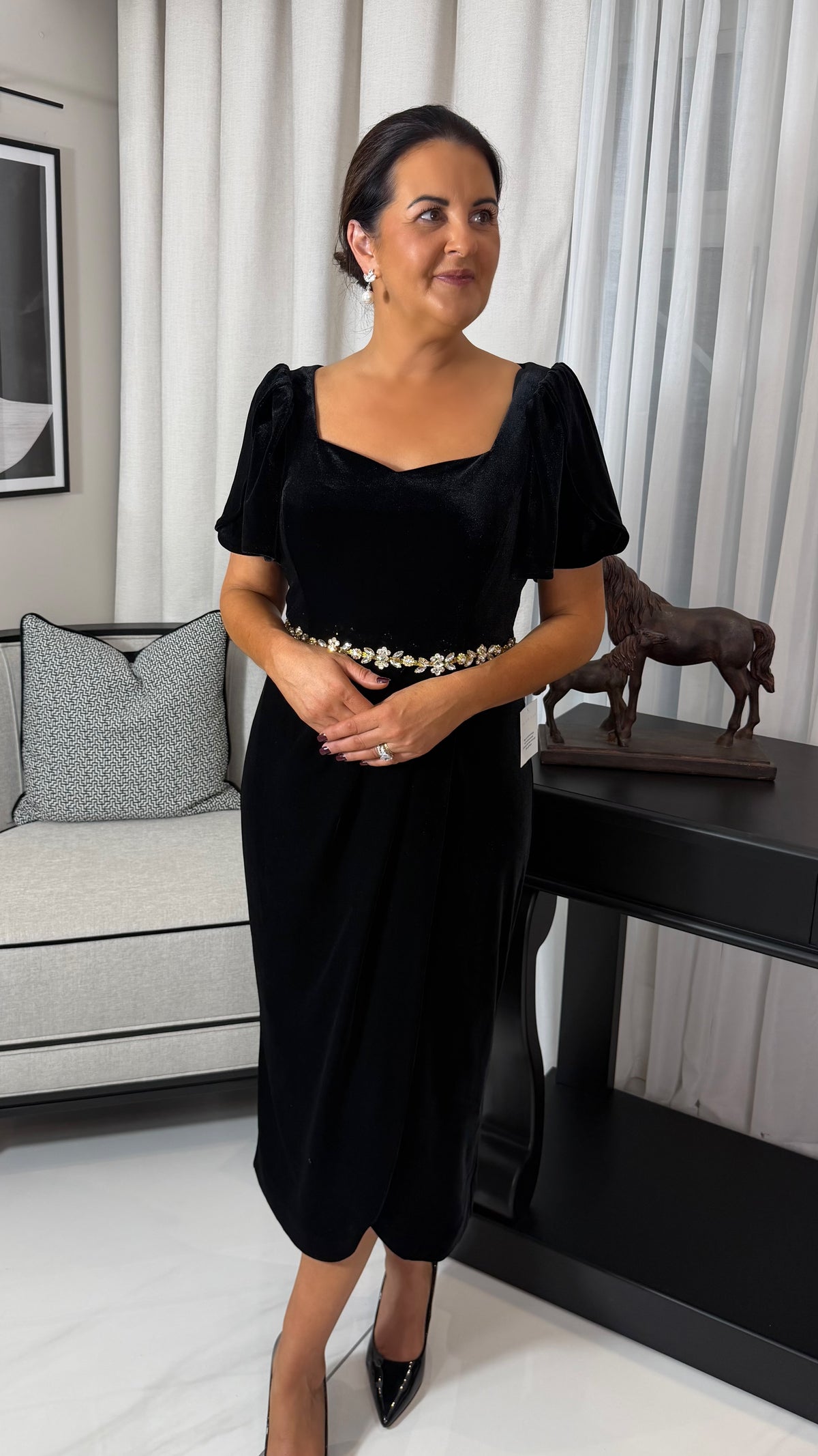 SOLANA BLACK VELVET DRESS