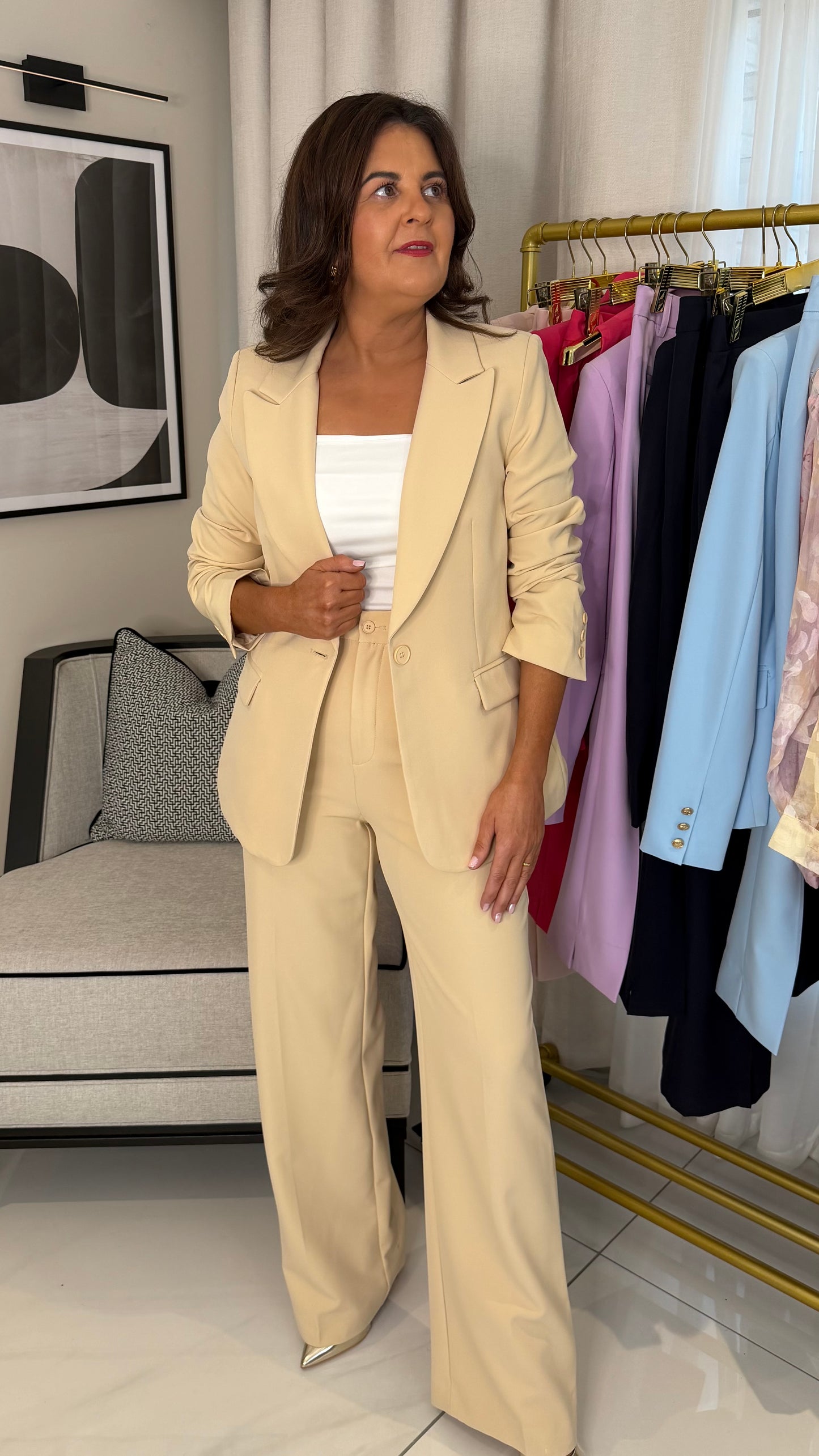 Cream Single-Breasted Blazer