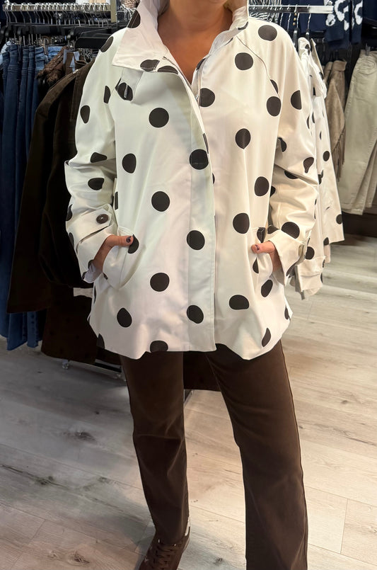 Cream & Brown Dipped Hem Jacket