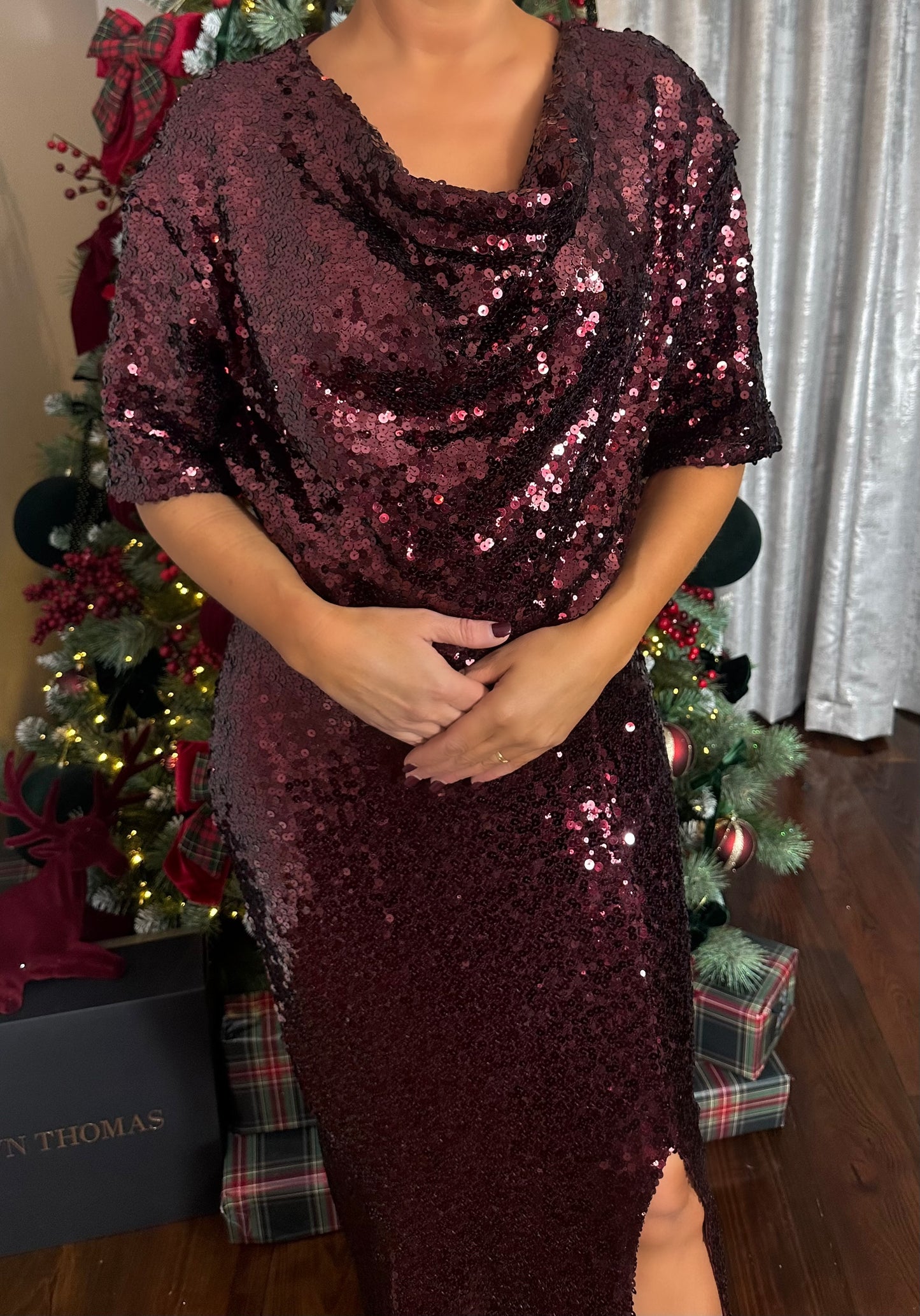 Wine Sequin Skirt with Split
