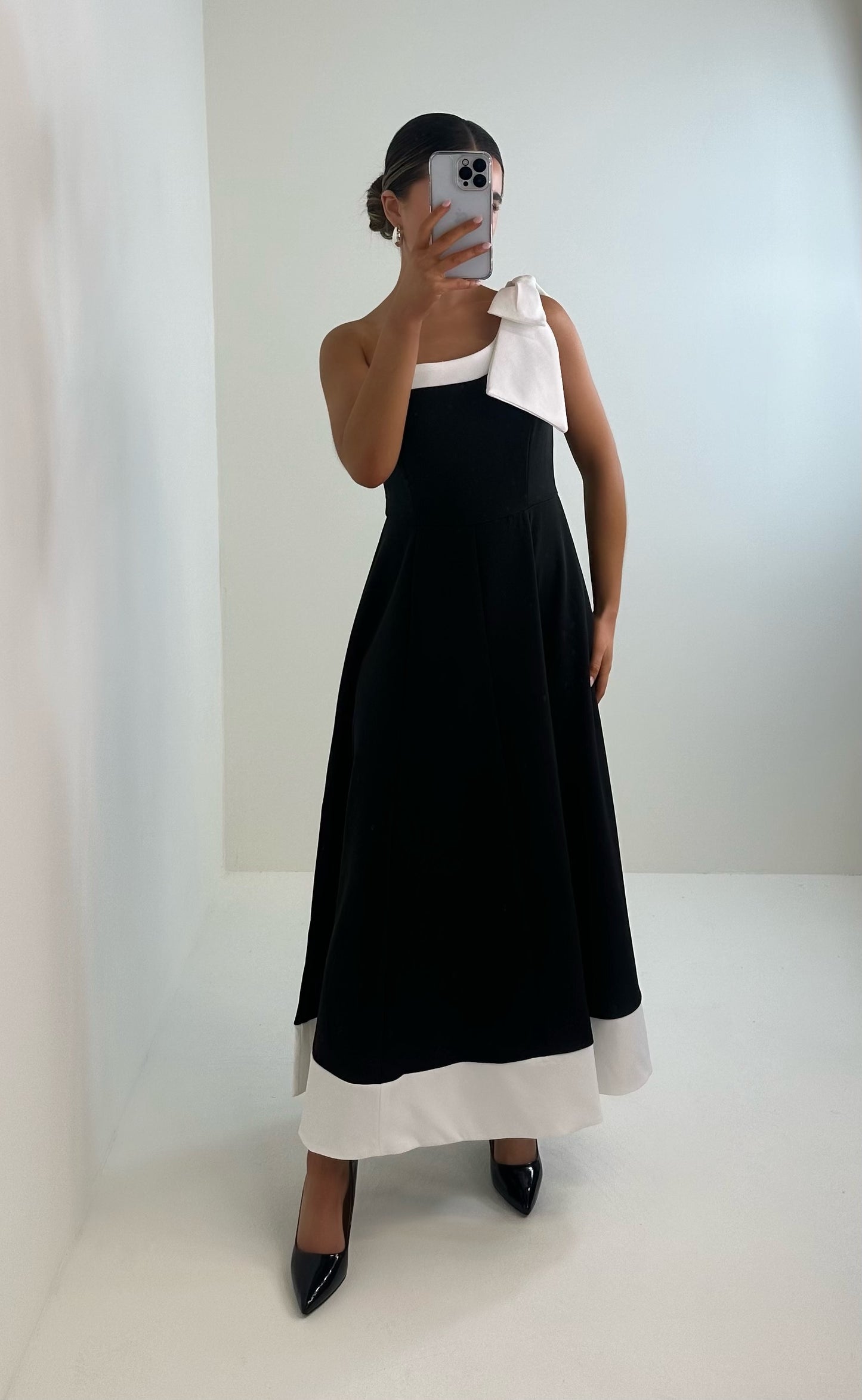 Lydia Black & White One Shoulder Dress