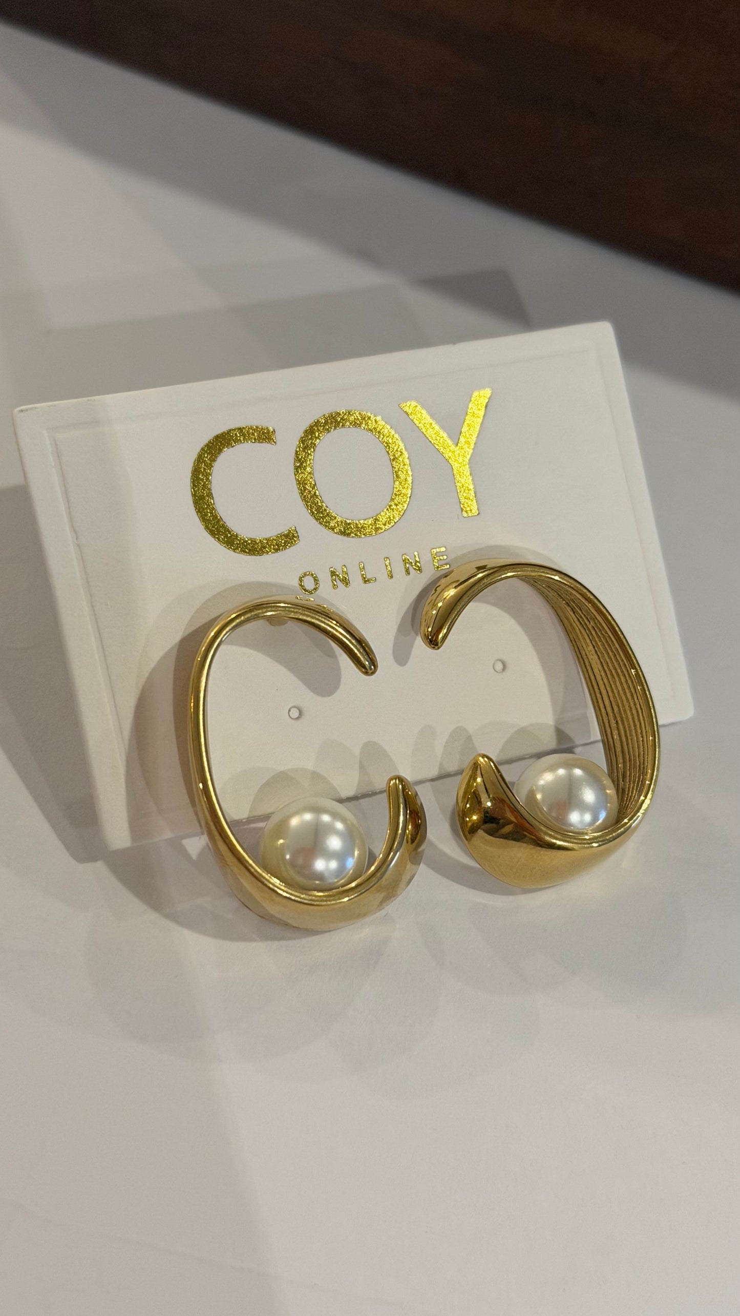 Cora Gold & Pearl Earrings
