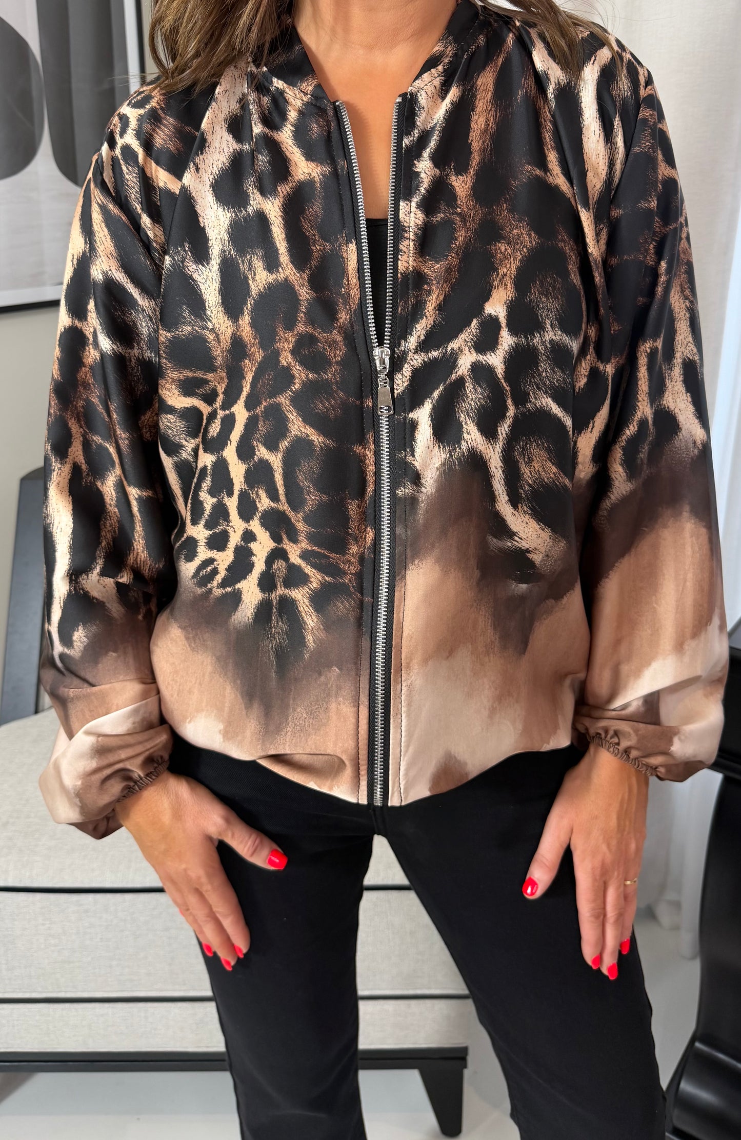 Lorna Leopard Bomber-Taupe & Beige