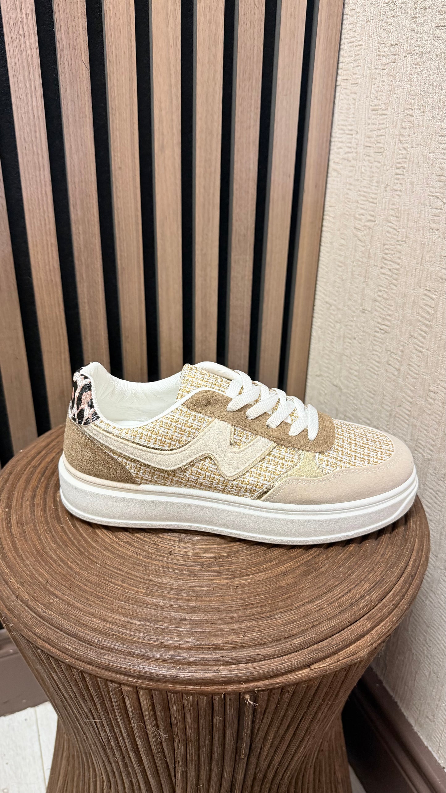 Cream & Beige Textured Trainer