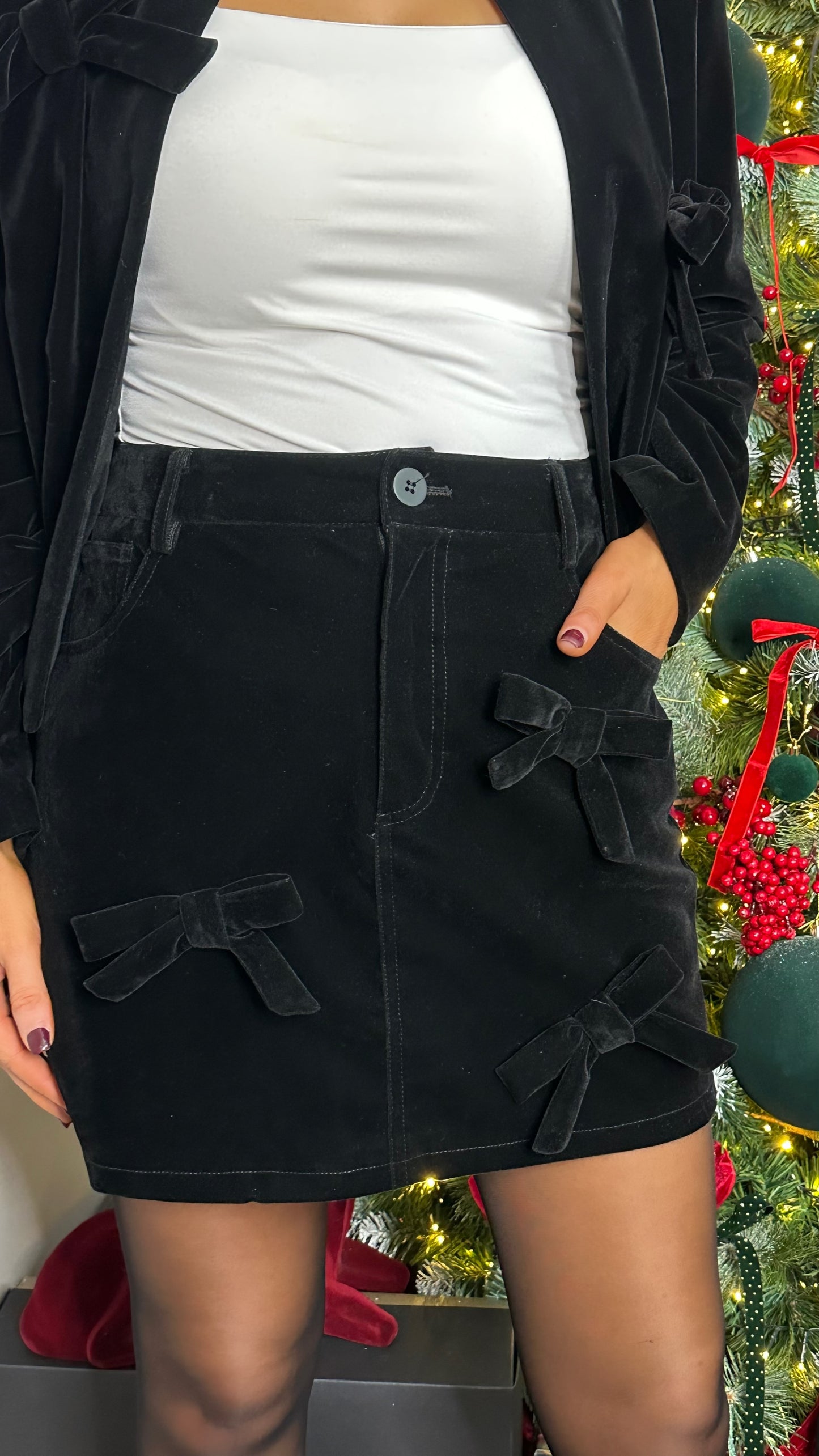 Black Velvet Bow Detail Skirt