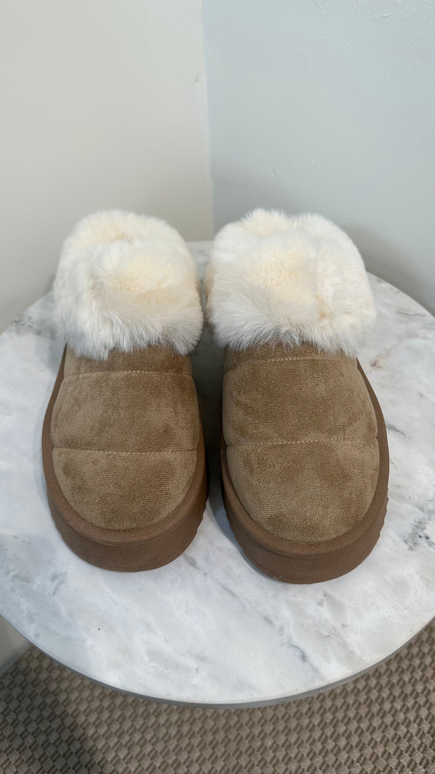 Beige Faux Fur Slippers