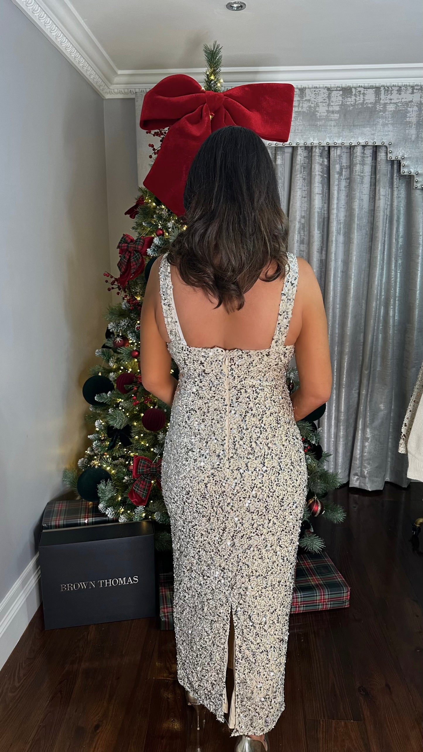 Mia Sparkling Sequin Dress